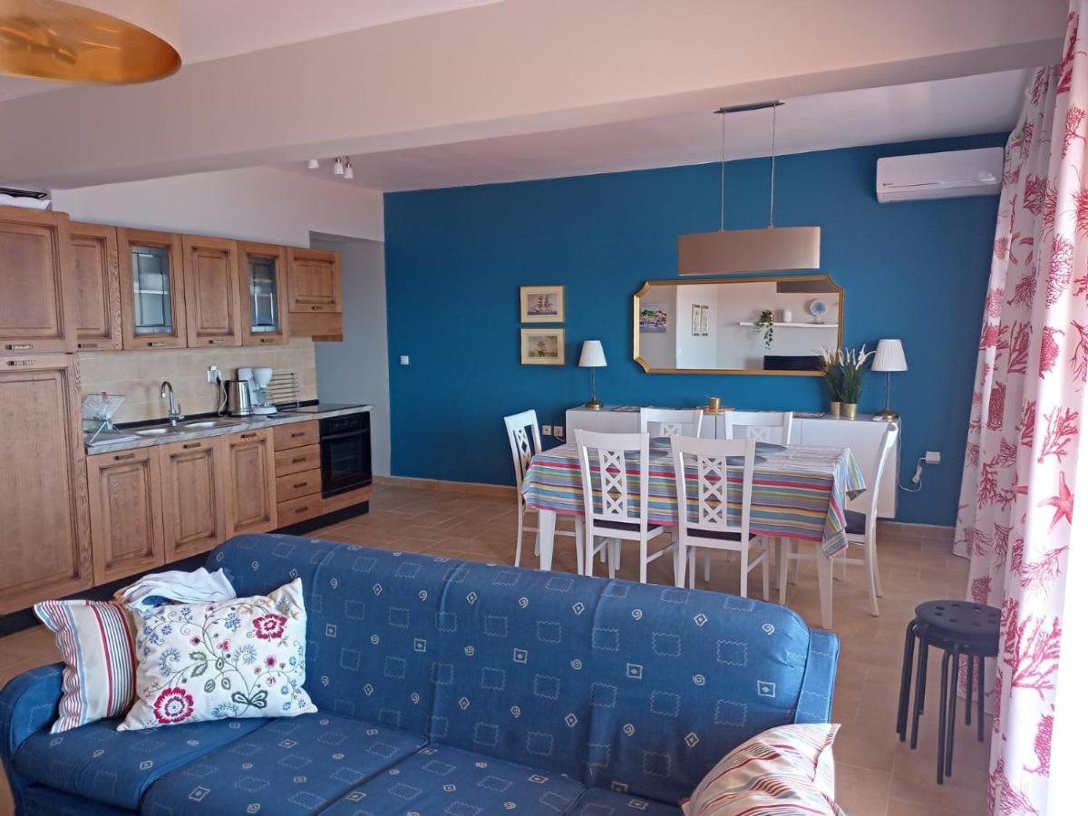 Navy Blue Apartment Nea Skioni Exterior foto