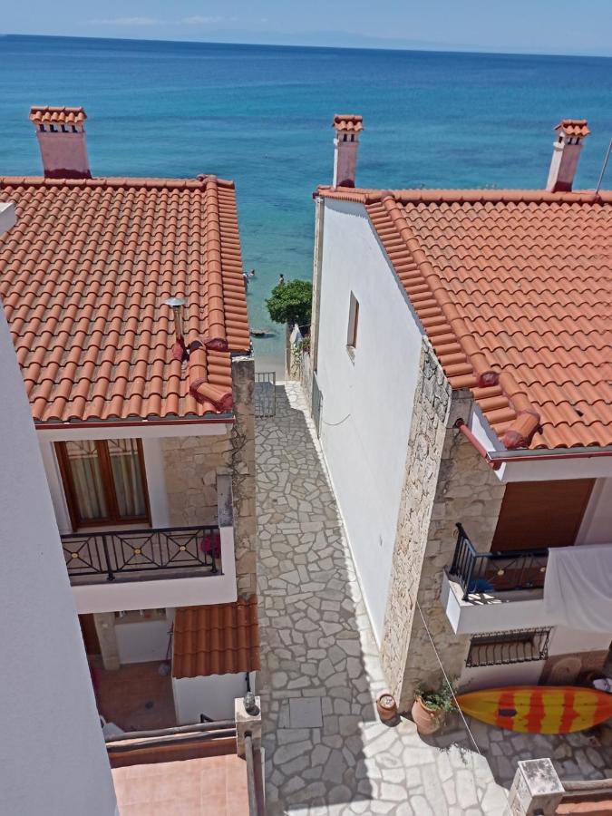 Navy Blue Apartment Nea Skioni Exterior foto