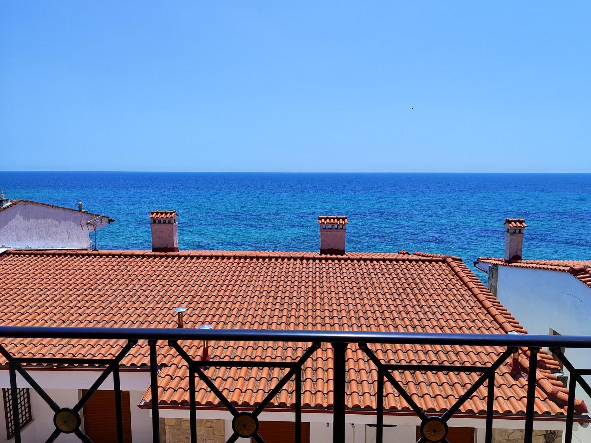 Navy Blue Apartment Nea Skioni Exterior foto